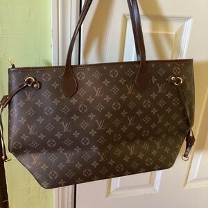 Brown vegan leather pleather large zippered tote bag